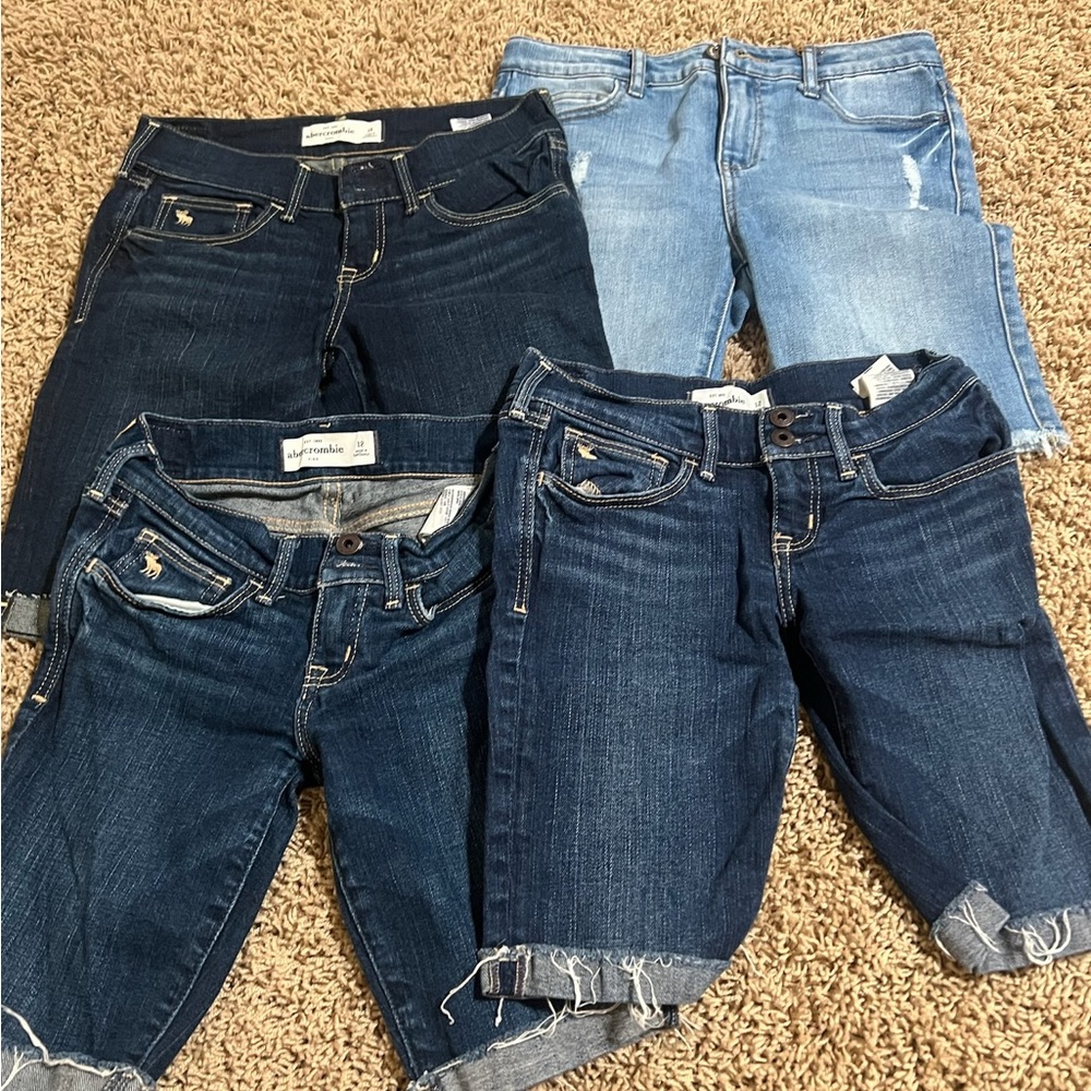 bundle of 4 abercrombie and fitch girls knee length jean shorts